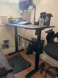 Electric Standing Desk 44x26