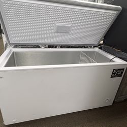 Danby Chest Freezer (White) | ($0 Down) | No Credit Needed
