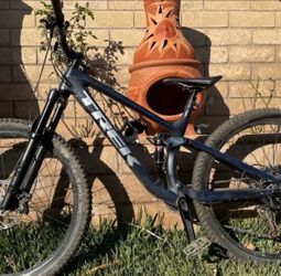 Trek Fuel 9.7 Mountain Bike 2022 M/L