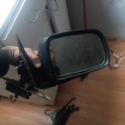 2008 Honda CVR Passenger Side Mirror