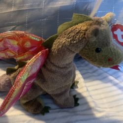  MINT CONDITION Ty Beanie Baby “Scorch” The Dragon 