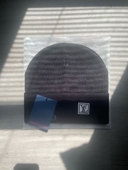 Iv beani3 black and grey
