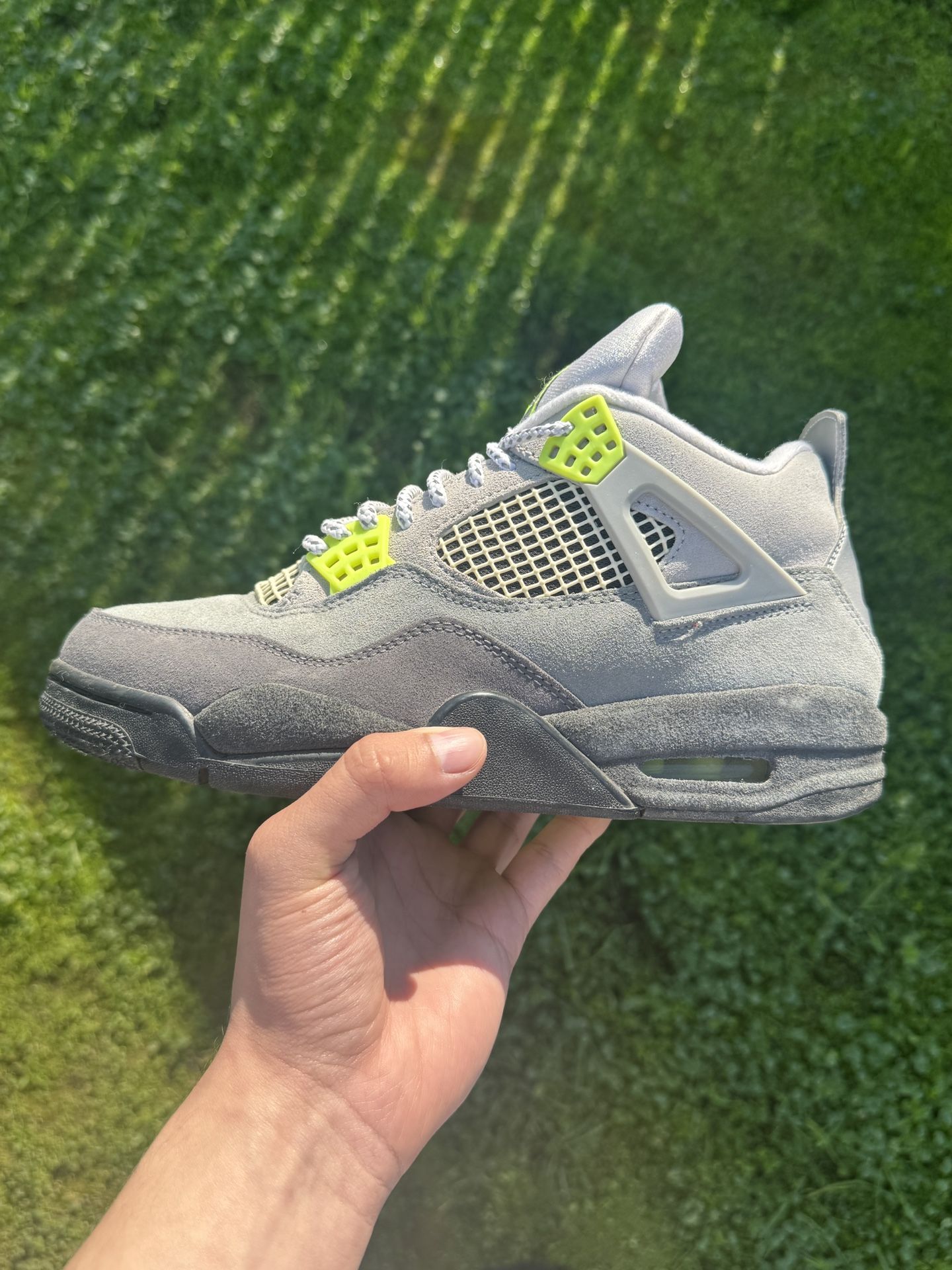Jordan 4 Retro SE 95 Neon