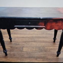 Scalloped Apron Console Table