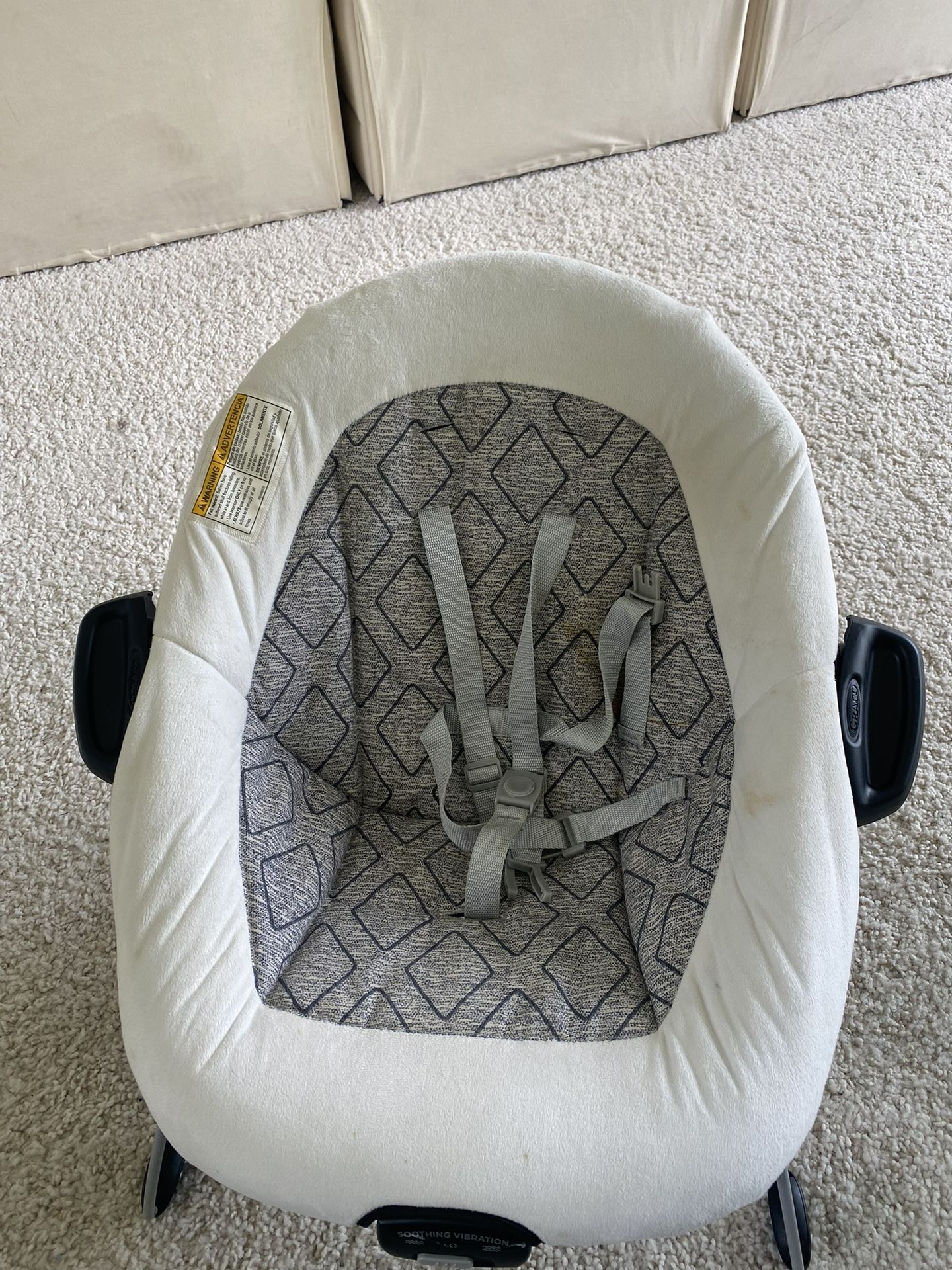  Baby Bouncer 