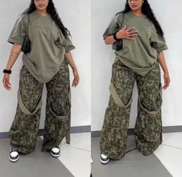 Chic Olive Green Camo 2-Piece Oversized T-Shirt and Pants Set