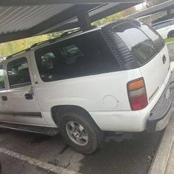 2002 Chevrolet Suburban