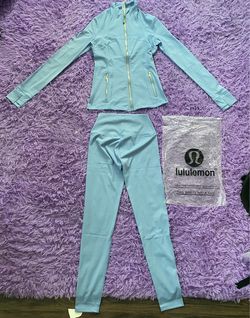 Lululemon Light Blue Jacket and Leggings Set