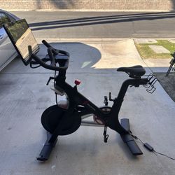 Peloton 3rd-gen Original Bike