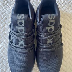 Men’s Adidas Shoes Size 10