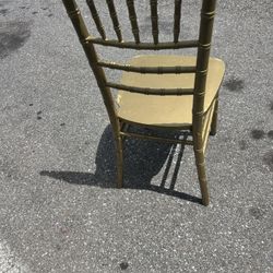 Wood chiavari   Chairs 