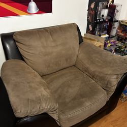 MOVING SALE! Living Room Chair - MUST GO!
