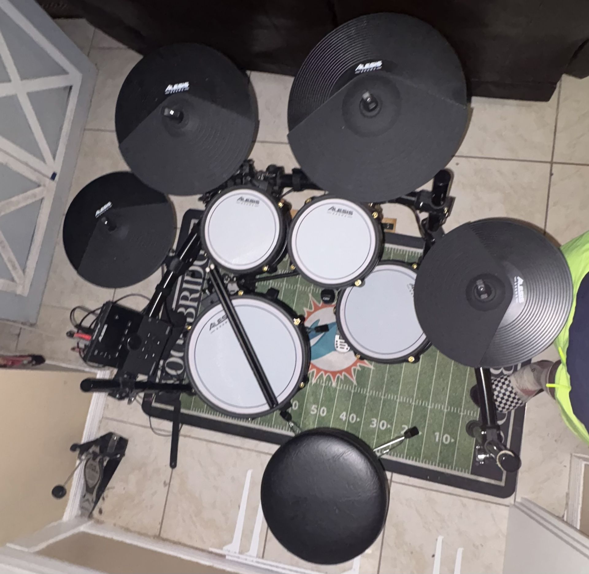 Alesis Drum Kit