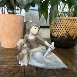 Lladro “A Lesson shared” #5475