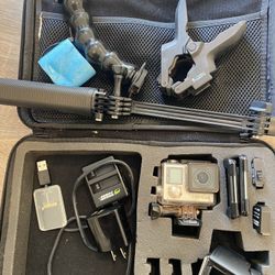 GoPro HERO4 + Accessory Kit and Case