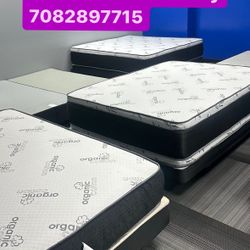 Huge sale for Mattress And Box Twin size mattress and box 150.$ full 190$ Queen 200$ king 290$. free delivery free set up 708….280….7715… cash or Zell
