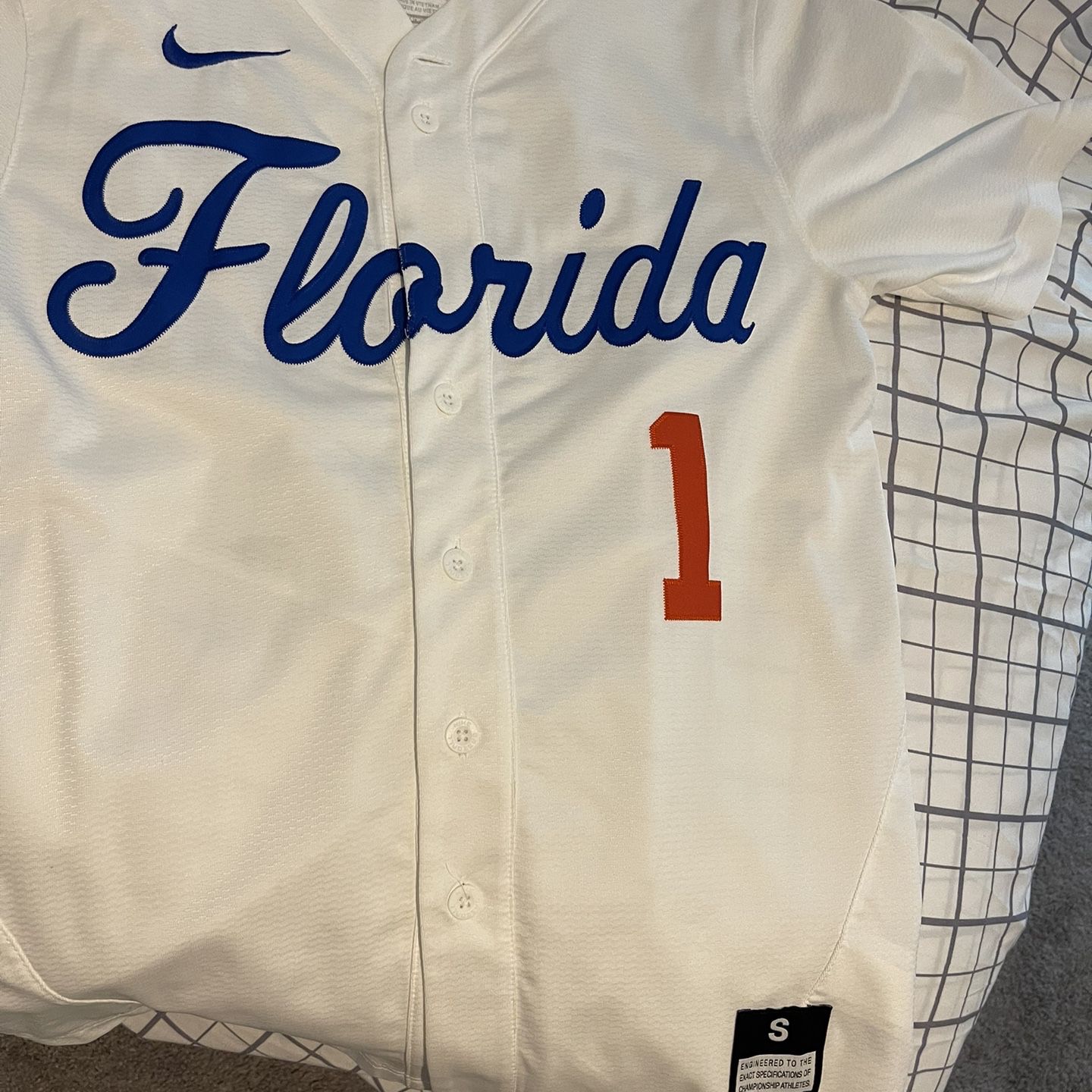 University Of Florida Gators Baseball Jersey for Sale in Highland, CA -  OfferUp