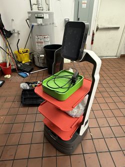 Waiter Robot