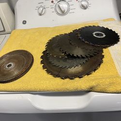 Saw blades Skil saw table saw chopsaw everything for $20