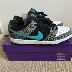 Nike SB Dunks Atmos Elephant
