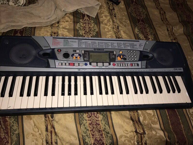 Yamaha piano