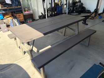 Lifetime 6-Foot Heavy-Duty Folding Picnic Table
