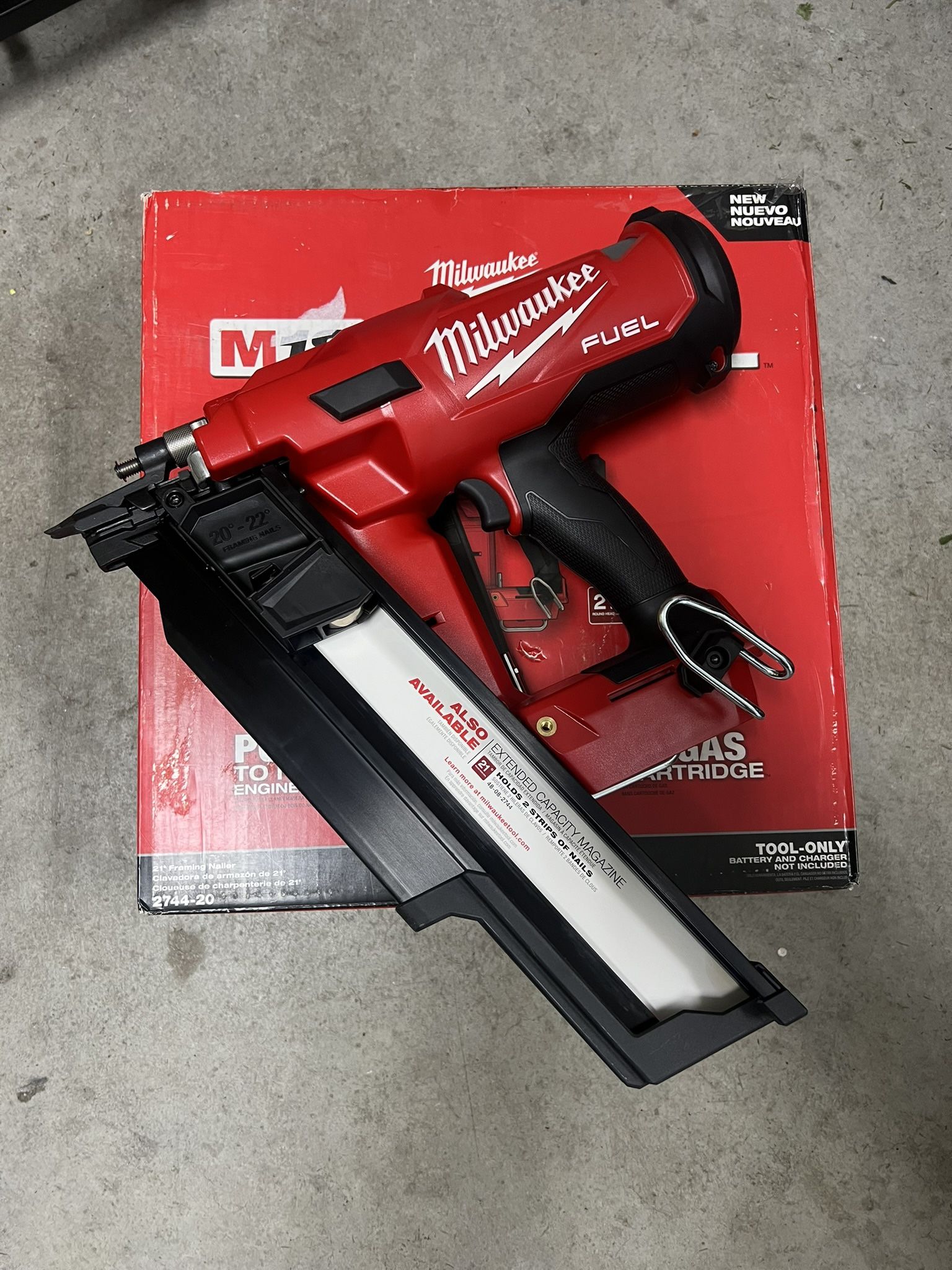 New Milwaukee M18 FUEL 3-1/2 in. 18-Volt 21- Degree Lithium-lon Brushless Cordless Framing Nailer (Battery Not Included)