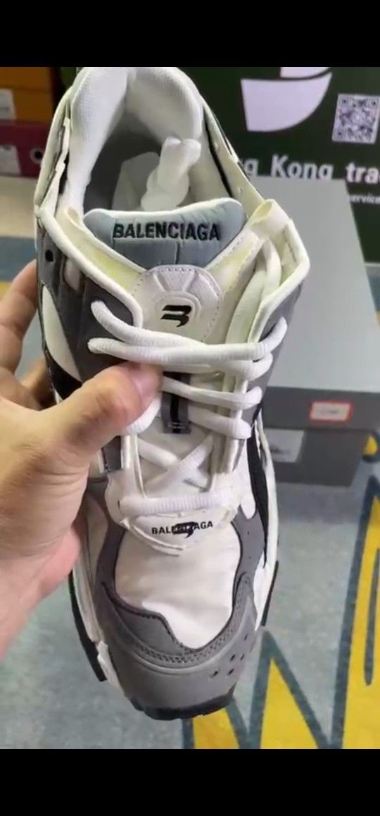 Black & White Balenciaga 