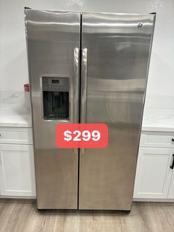GE side by side refrigerator