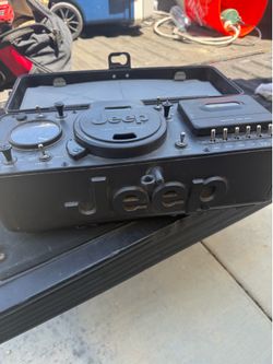 Jeep radio CD and Tape player