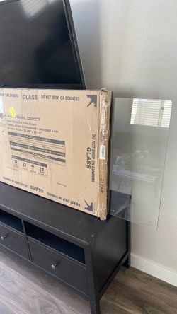 Audio Visual Direct Clear Glass Dry-Erase Board 24” x 36”