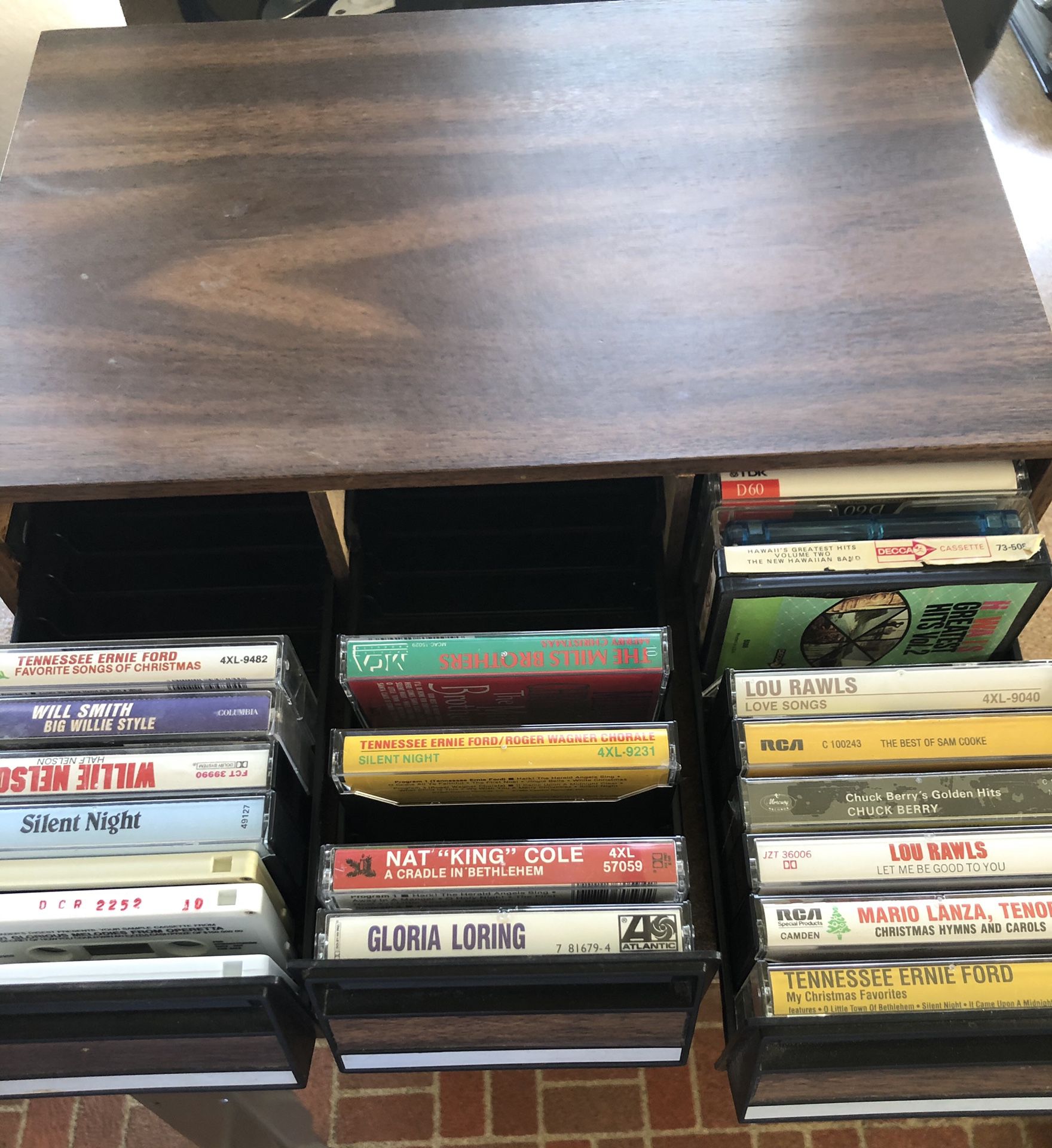 Cassette tape cabinet