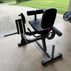Leg Curl & Extension Machine 