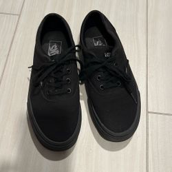 Vans Black Casual Shoes Women’s 8.0