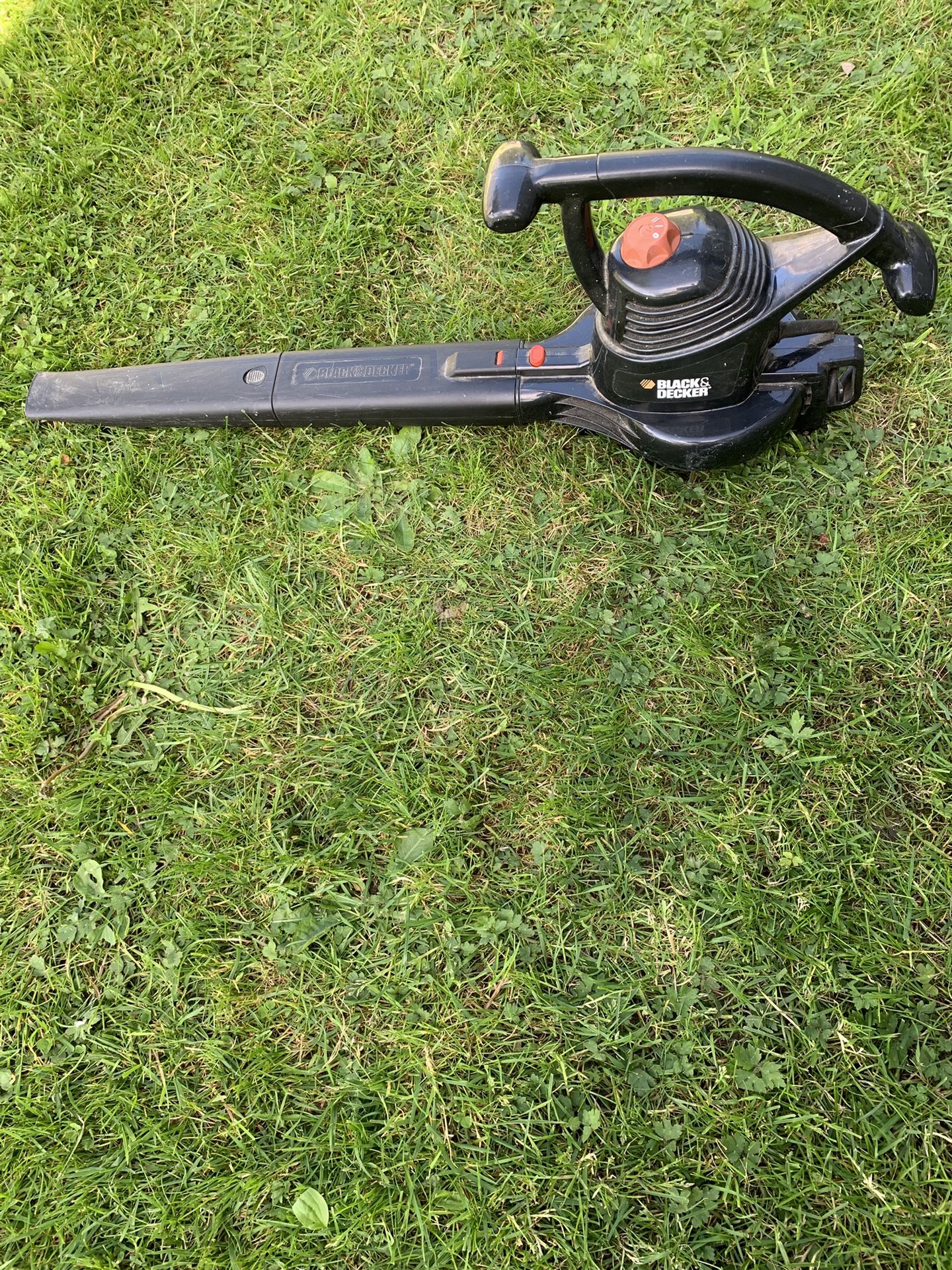 Leaf blower - needs fixing .