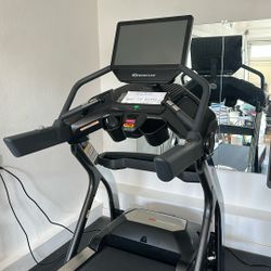 Treadmill 