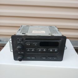 2003  Chevy Malibu RADIO. $85