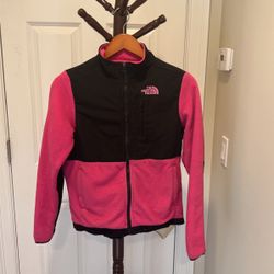 Girls North face girls pink and black fleece jacket