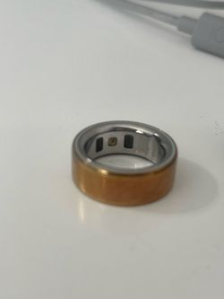 Oura Ring 4 Rose Gold size 6