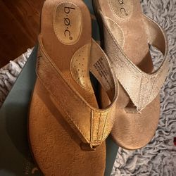Woman’s Sandals 