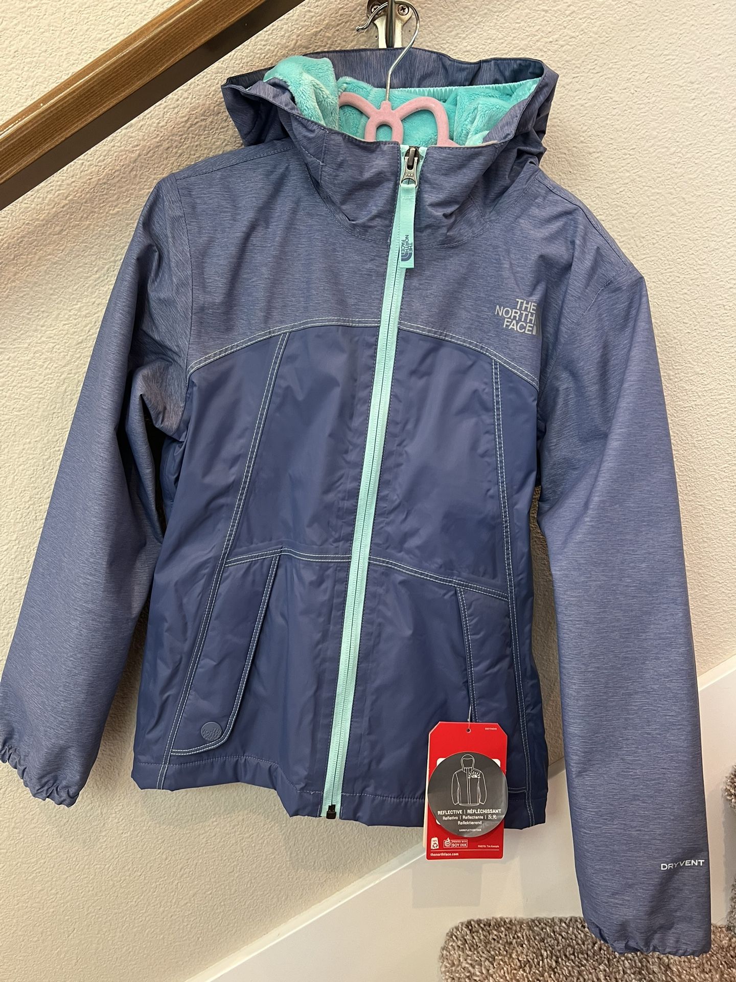 NEW. The North Face Rain Jacket. Girl. Size S (7/8)