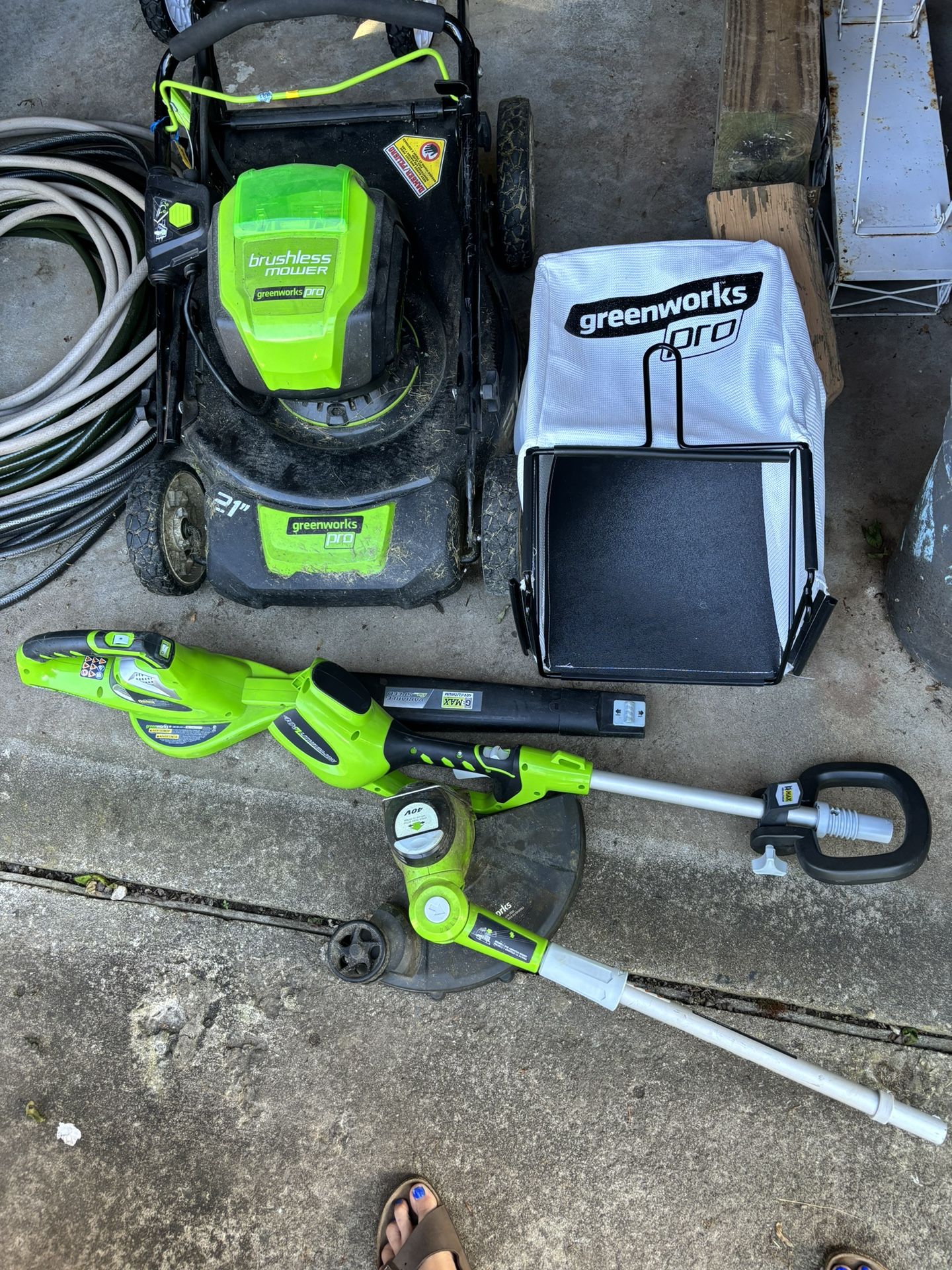 Green Works Bundle Lawnmower, Leaf Blower, String Trimmer, Snow Blower And Extra Batteries And Chargers