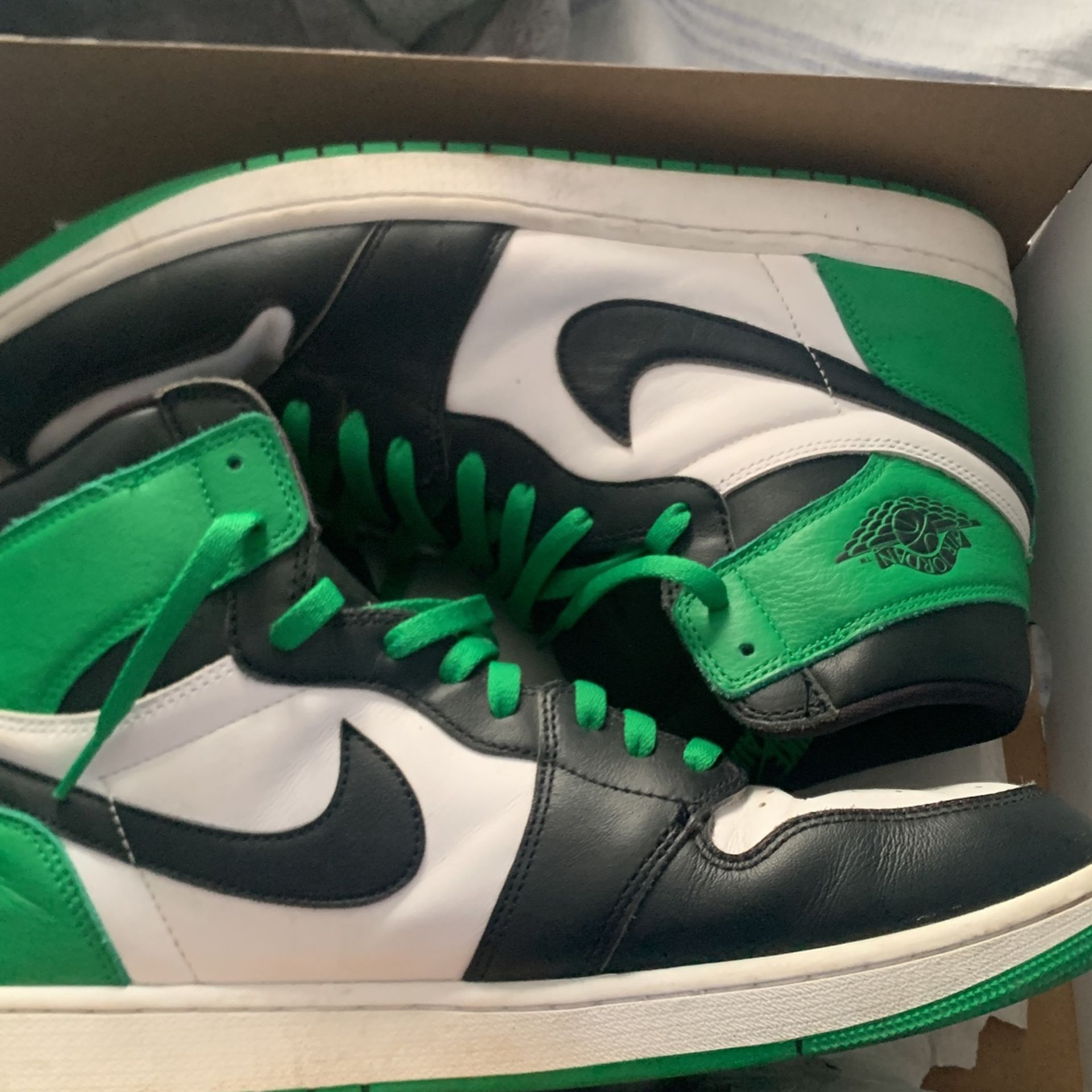 Jordan 1 High Lucky Green