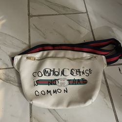 Gucci Coco Captain White Belt Adjustable Crossbody Lago Zip Designer Theme