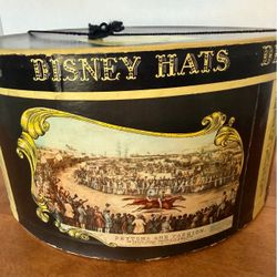 Vintage Mr Disney Hat Box. Oval 15”x13.5” x 6.75”.