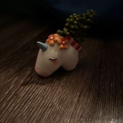 Small unicorn fake plant 