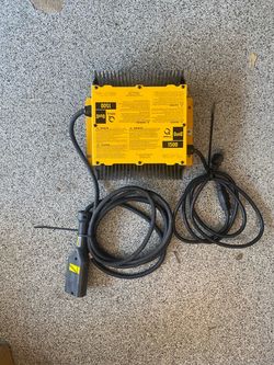 Delta-Q QuiQ 1500 Industrial Battery Charger