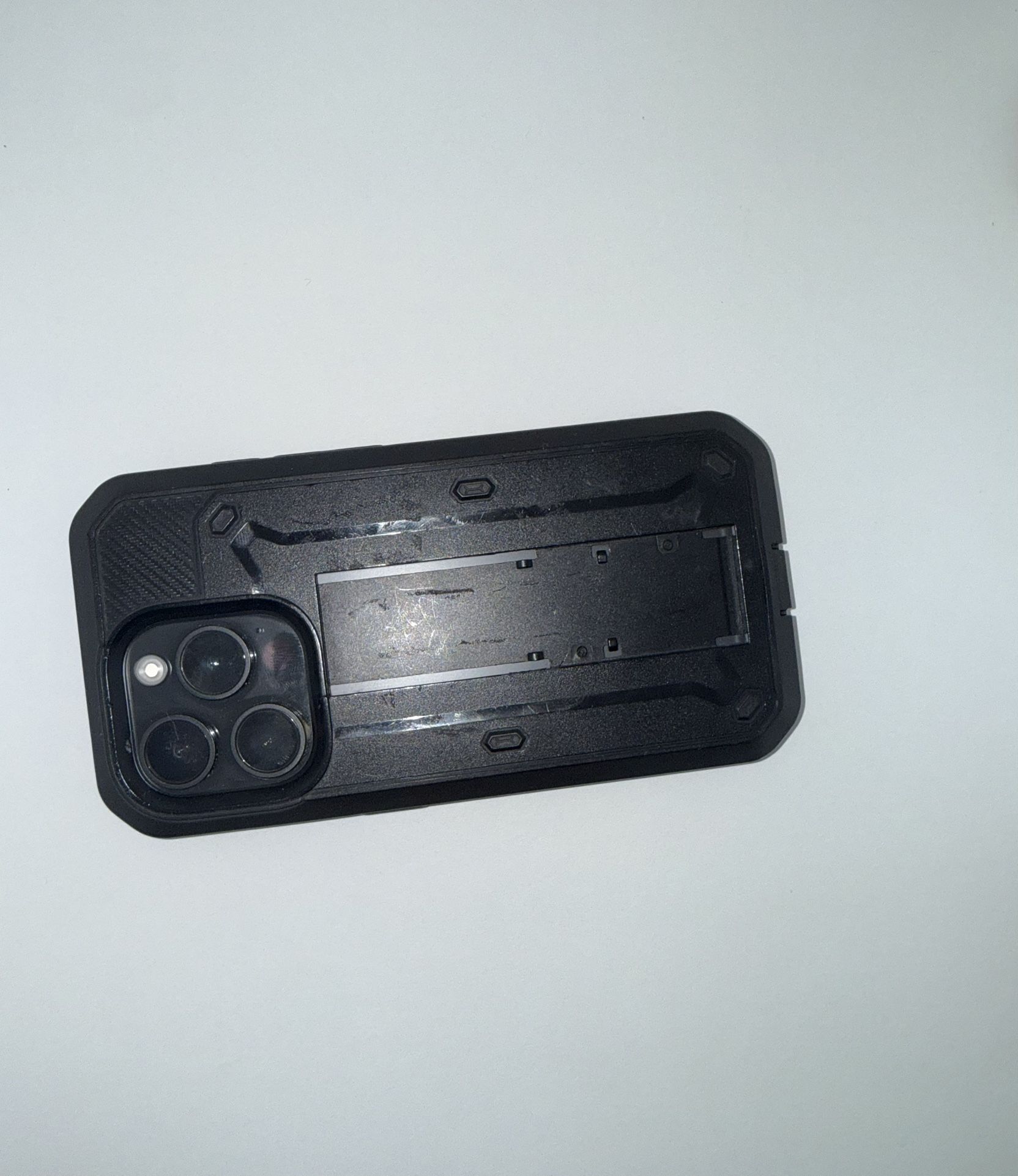 iPhone 15 Pro Max | Needs to be Unlocked