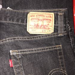 Men Levis 