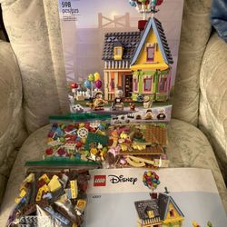 Up House Lego Set